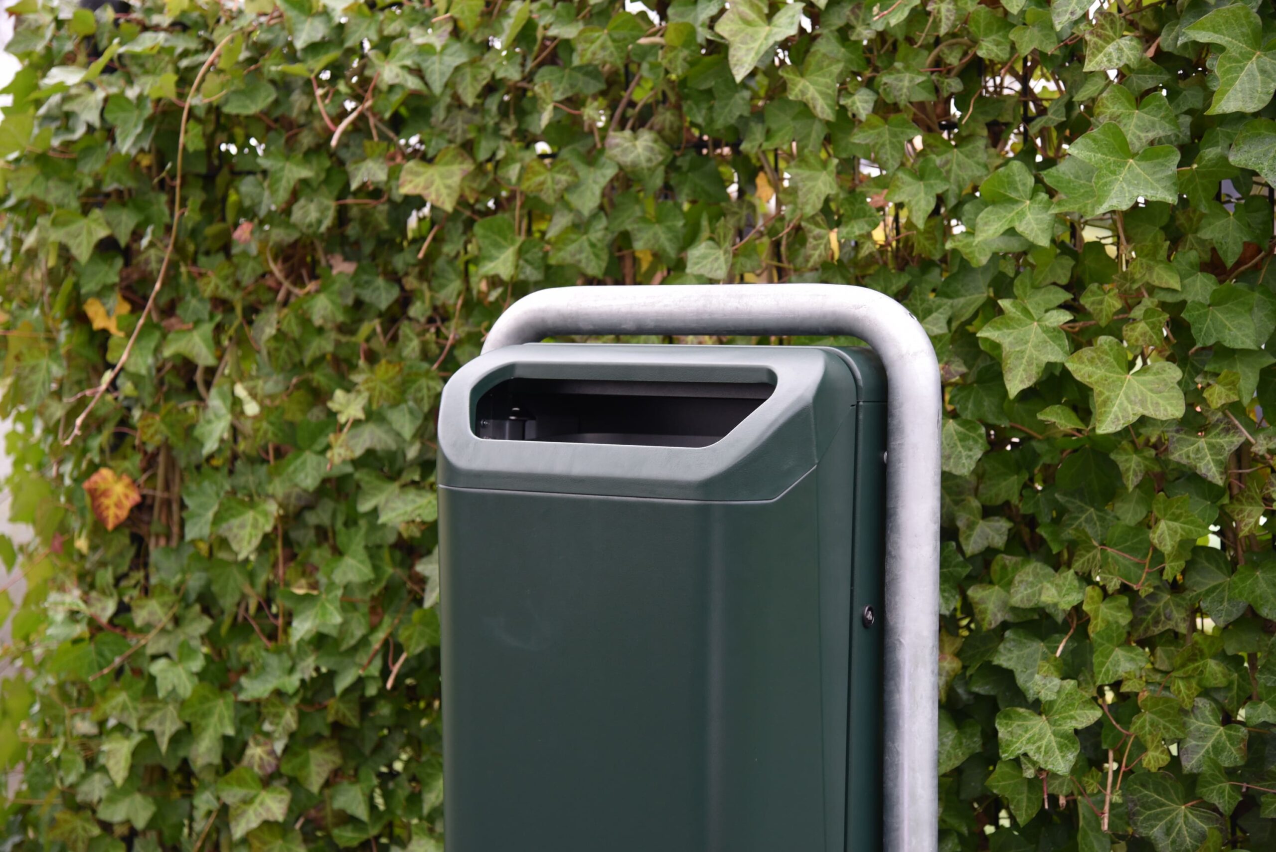 Afvalbak Dulce 50 liter in beugel