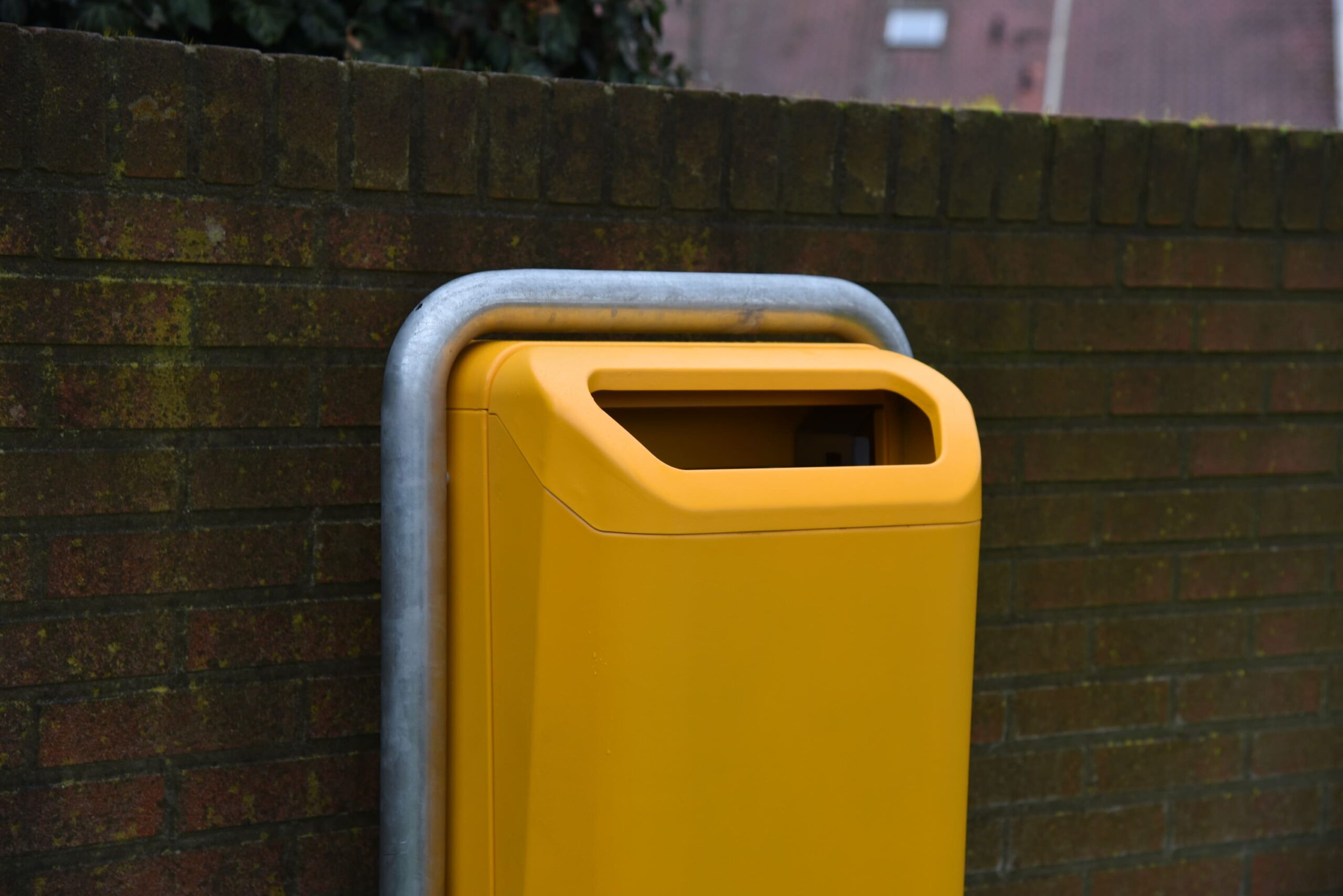 Afvalbak Dulce 50 liter in beugel