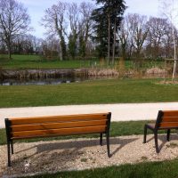 Buitenbank Opera in park Buitenbank Opera in park